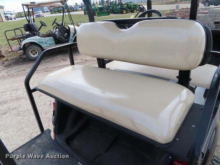 image for item DN9064 2009 Ez-go RXV golf cart