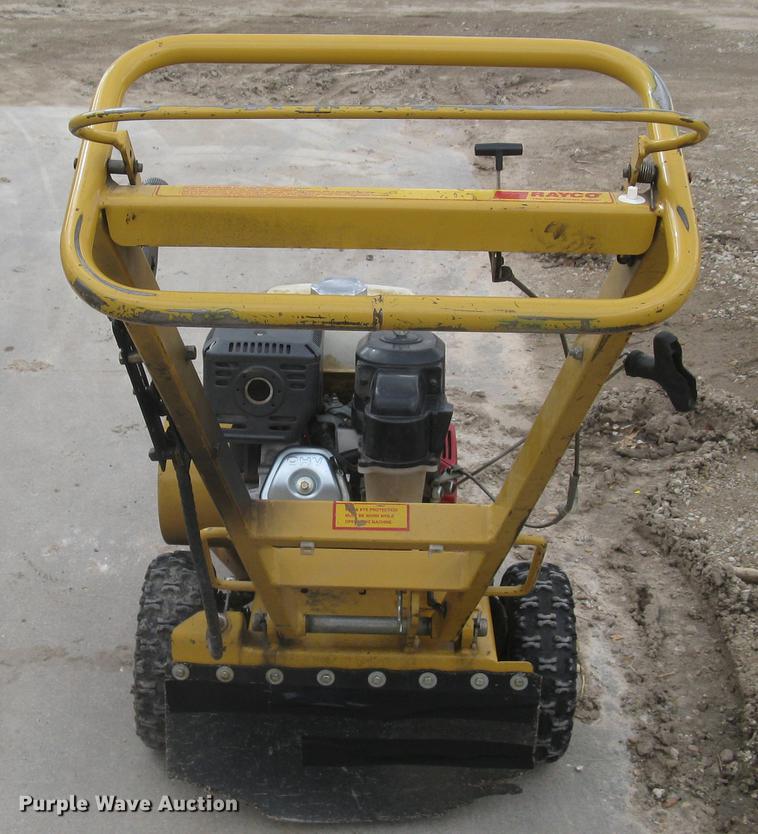 image for item DQ9646 Rayco stump grinder