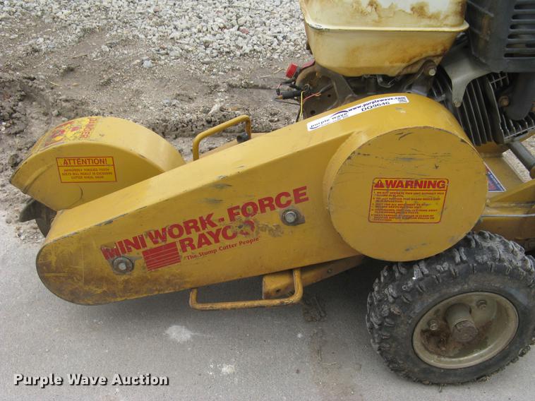 image for item DQ9646 Rayco stump grinder