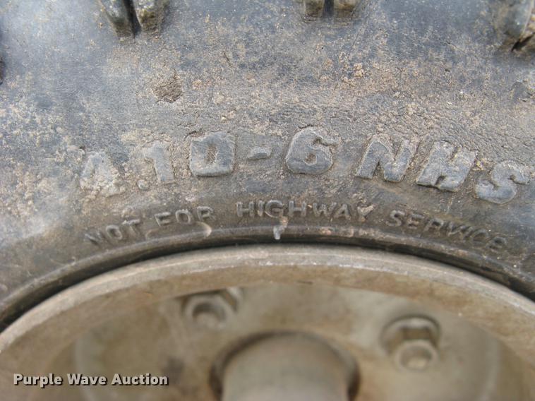 image for item DQ9646 Rayco stump grinder