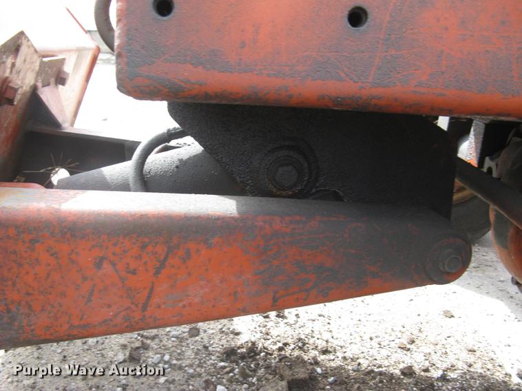 image for item DQ9647 2001 Ditch Witch 3700DD trencher