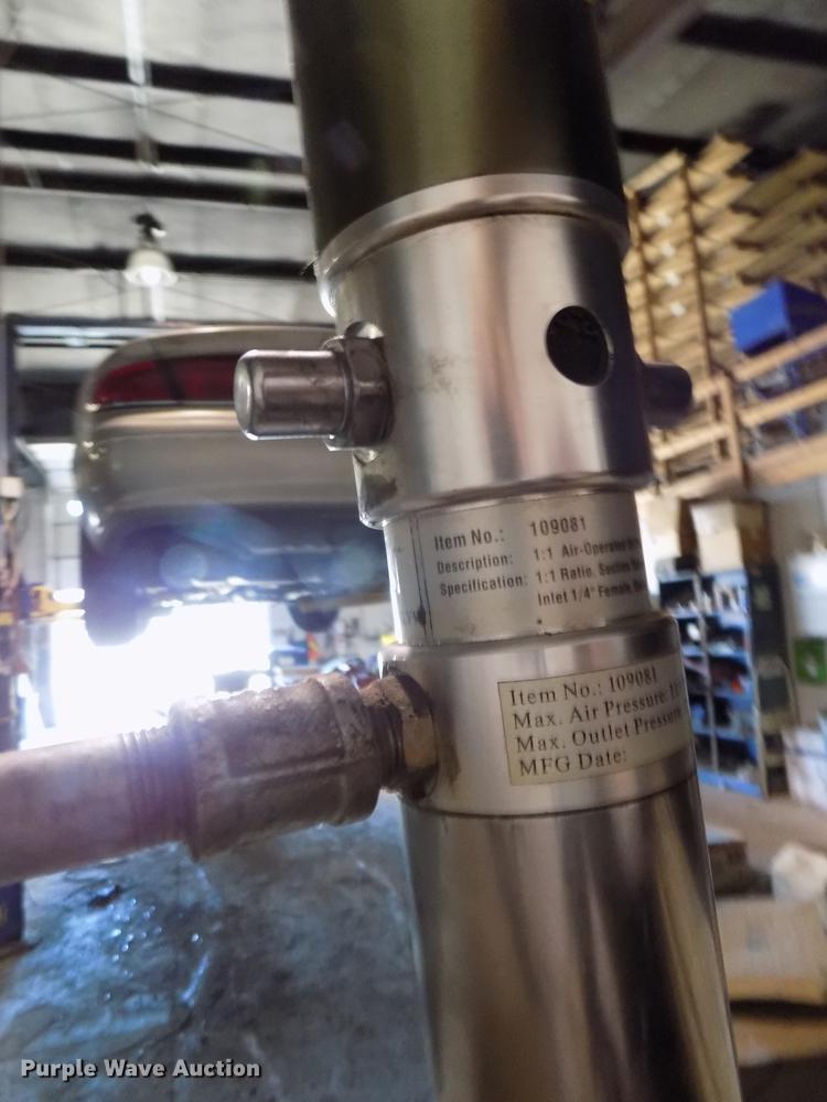 image for item DZ9644 Fuel and lube