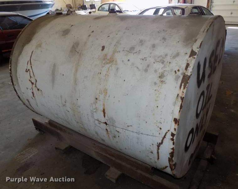 image for item DZ9644 Fuel and lube