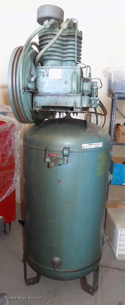 image for item DZ9647 Wayne 6158-SV1 air compressor