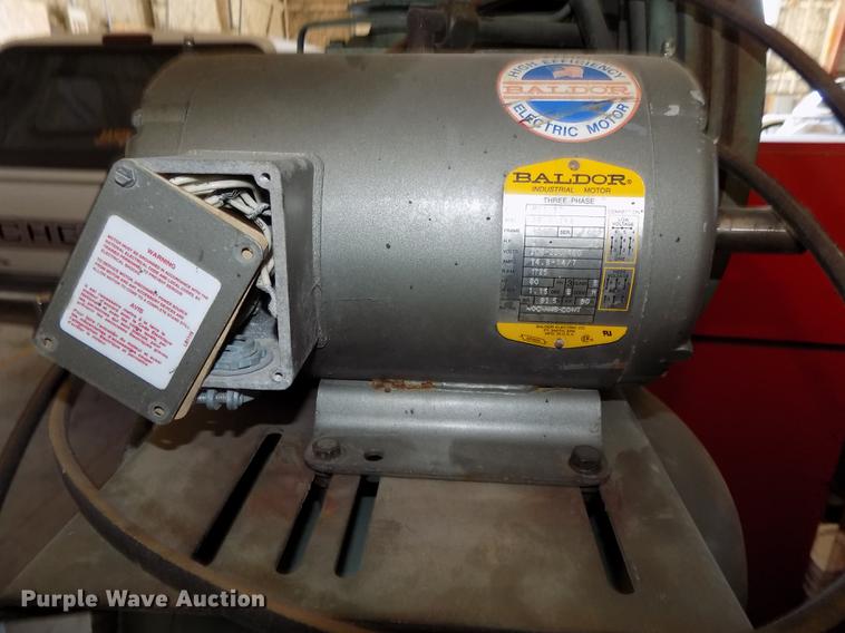 image for item DZ9647 Wayne 6158-SV1 air compressor