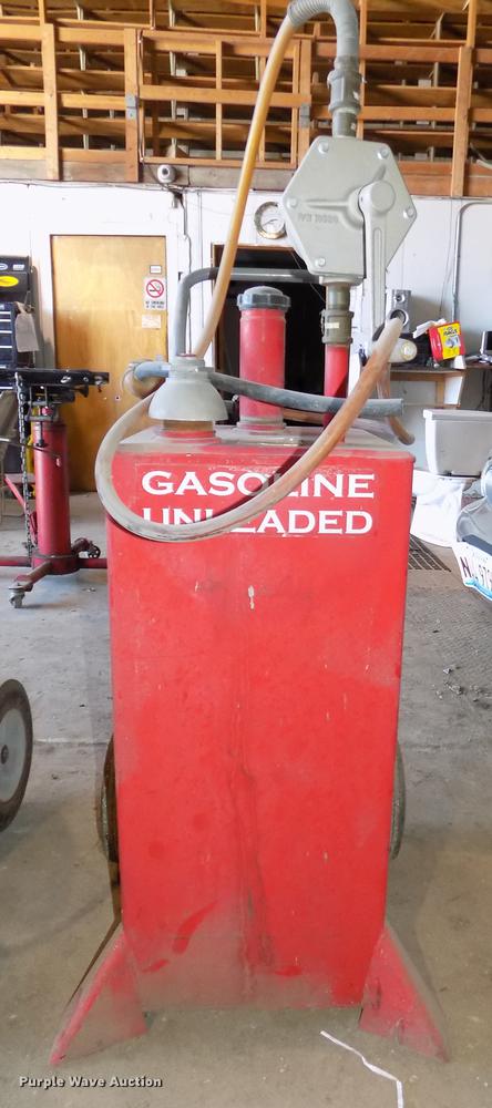 image for item DZ9652 Fuel tank and caddies