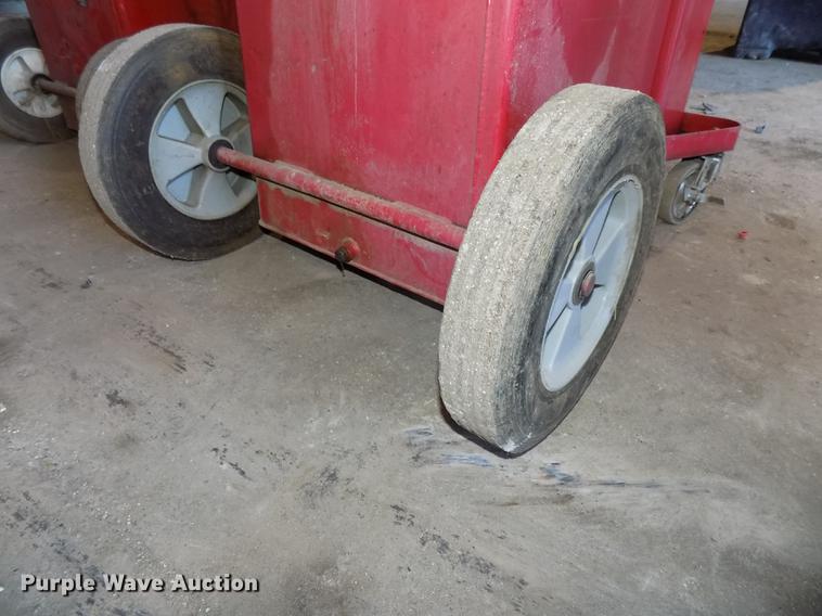 image for item DZ9652 Fuel tank and caddies