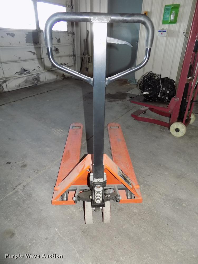 image for item DZ9657 Material handling tools