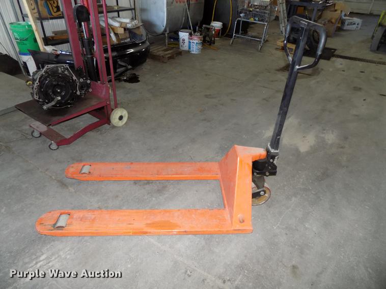 image for item DZ9657 Material handling tools