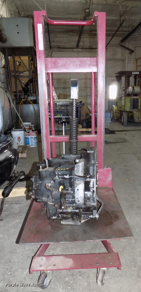 image for item DZ9657 Material handling tools