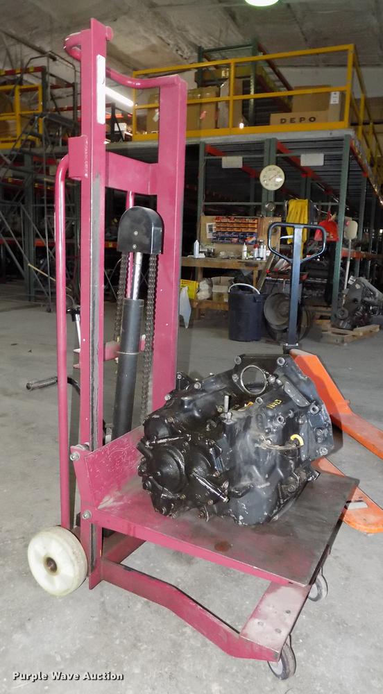 image for item DZ9657 Material handling tools