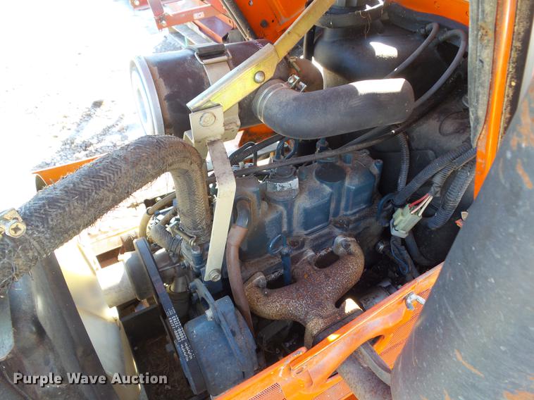 image for item EM9103 Kubota B1750 MFWD tractor