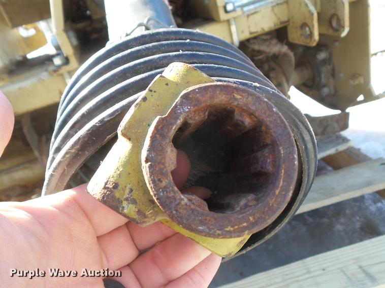 image for item EM9105 Land Pride 1542 tiller