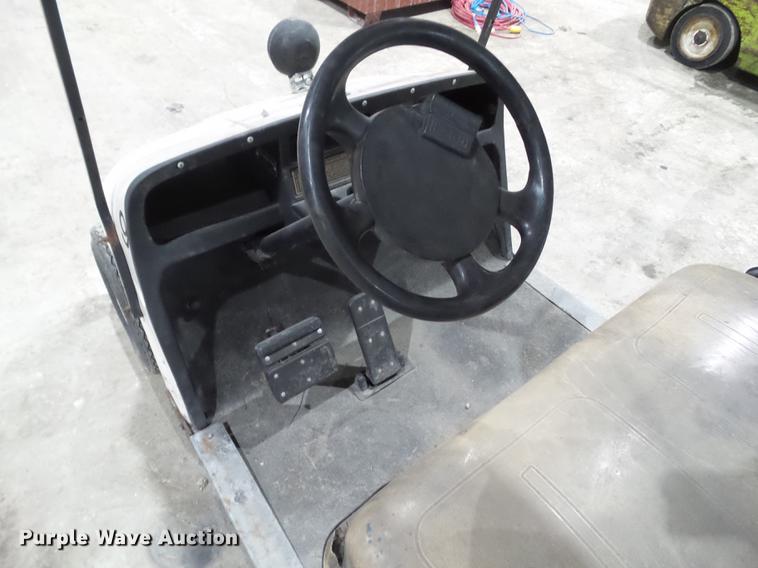 image for item EM9120 2000 Ez-go K400 golf cart