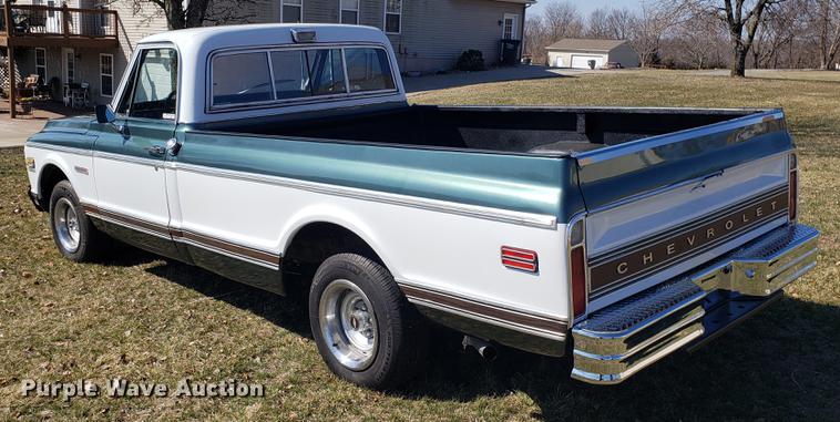 image for item EN9801 1972 Chevrolet Cheyenne C10 pickup truck