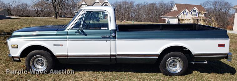 image for item EN9801 1972 Chevrolet Cheyenne C10 pickup truck