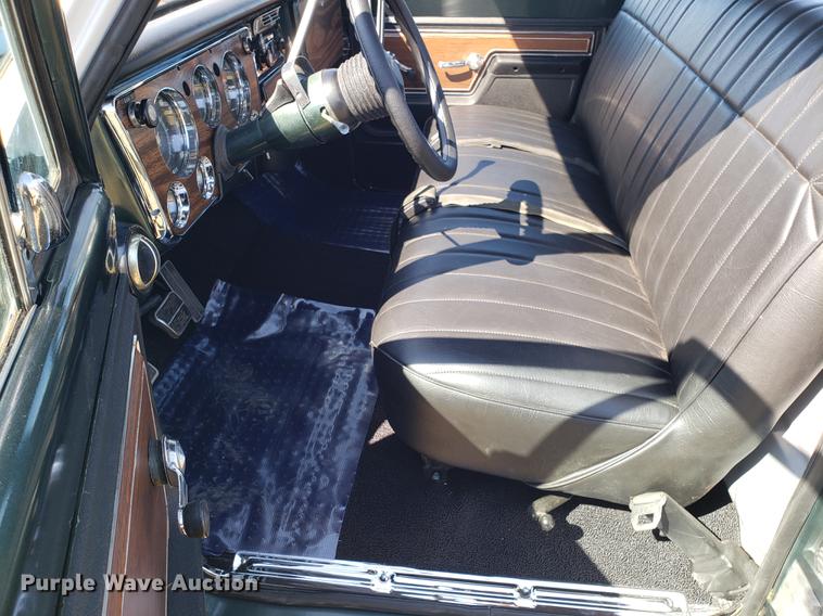 image for item EN9801 1972 Chevrolet Cheyenne C10 pickup truck