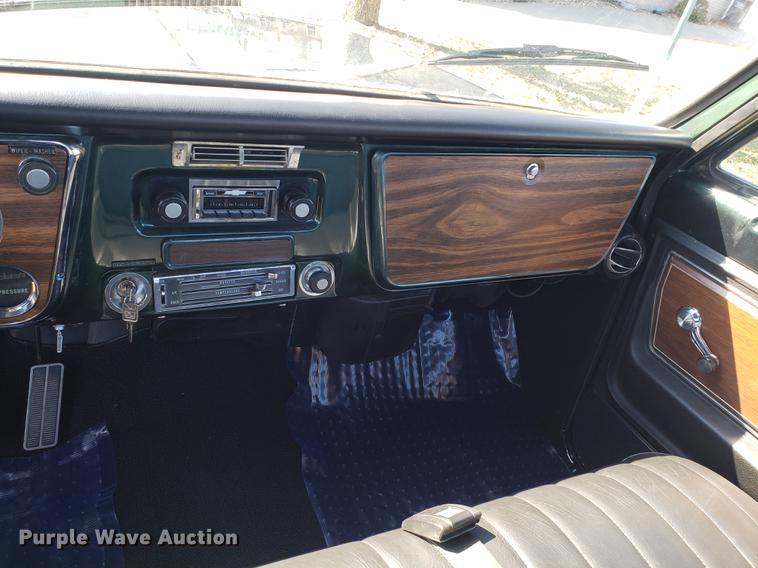 image for item EN9801 1972 Chevrolet Cheyenne C10 pickup truck