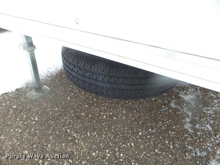 image for item EW9966 2005 Cross Roads Paradise Point camper