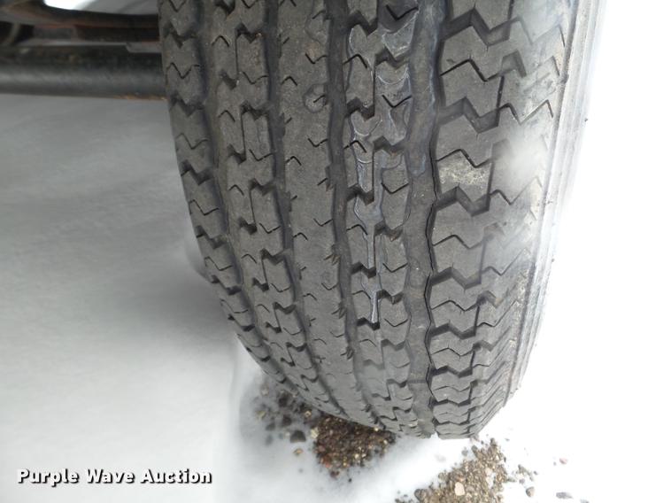 image for item EW9966 2005 Cross Roads Paradise Point camper