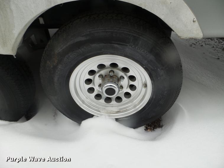 image for item EW9966 2005 Cross Roads Paradise Point camper