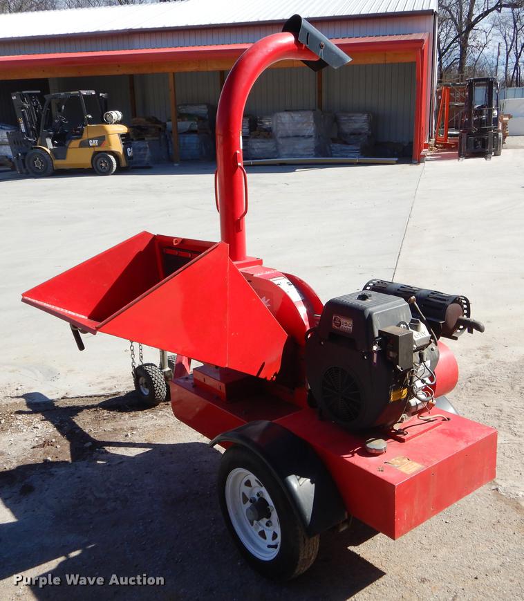 image for item EZ9788 US Praxis wood chipper