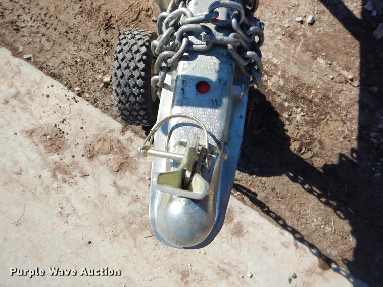 image for item EZ9788 US Praxis wood chipper