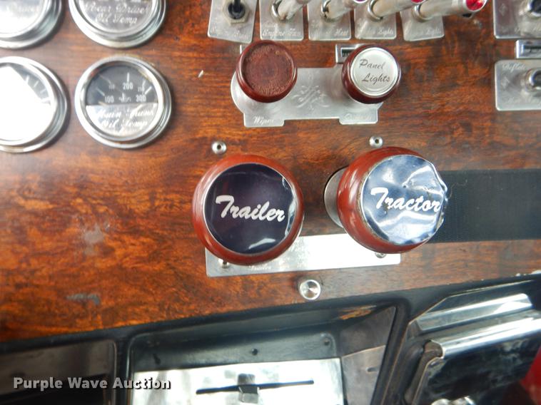 image for item EZ9803 1994 Peterbilt 379 semi truck