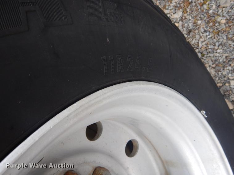 image for item EZ9803 1994 Peterbilt 379 semi truck