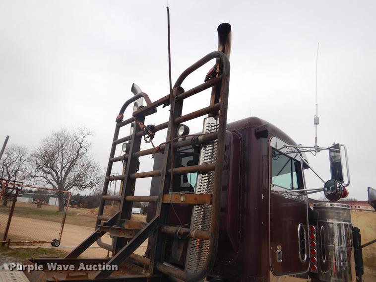 image for item EZ9803 1994 Peterbilt 379 semi truck