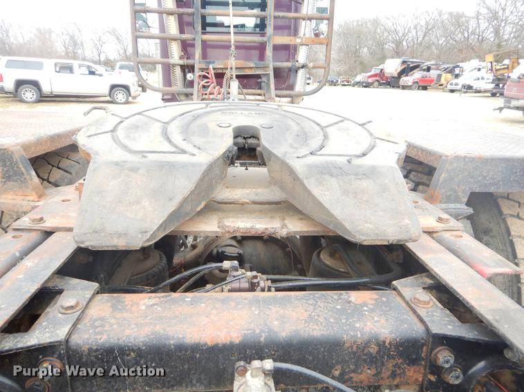 image for item EZ9803 1994 Peterbilt 379 semi truck