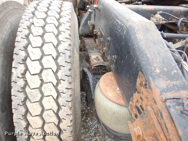 image for item EZ9803 1994 Peterbilt 379 semi truck