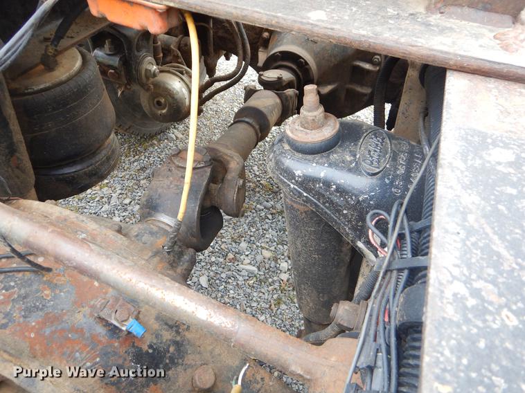 image for item EZ9803 1994 Peterbilt 379 semi truck