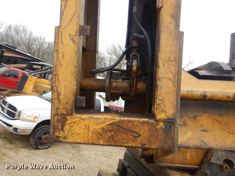 image for item EZ9805 Timber King TK560DS log loader