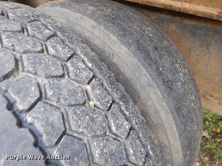 image for item EZ9805 Timber King TK560DS log loader