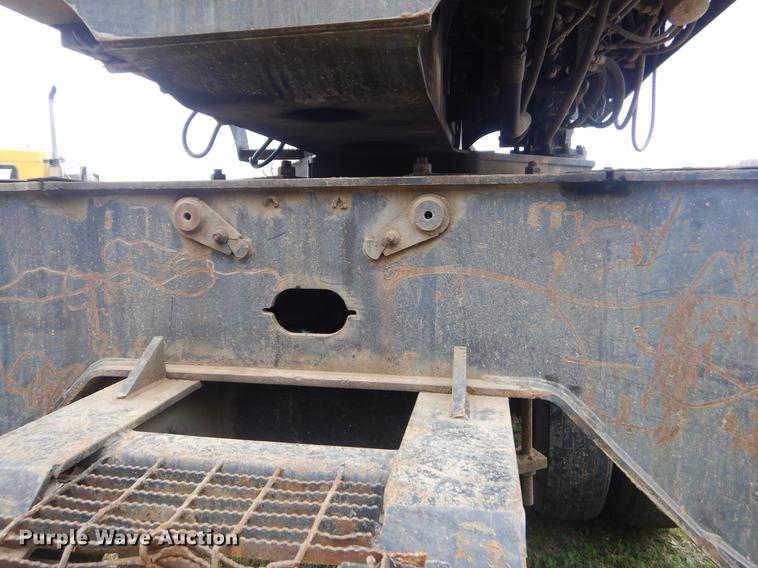 image for item EZ9805 Timber King TK560DS log loader