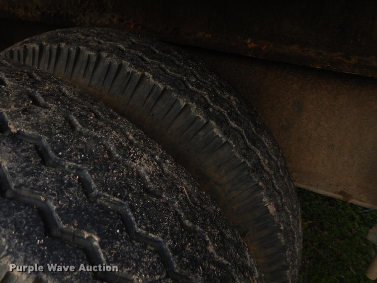 image for item EZ9805 Timber King TK560DS log loader