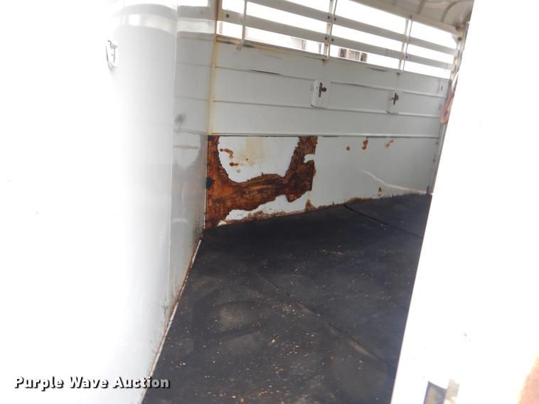 image for item EZ9807 2006 Cm Trailers livestock trailer
