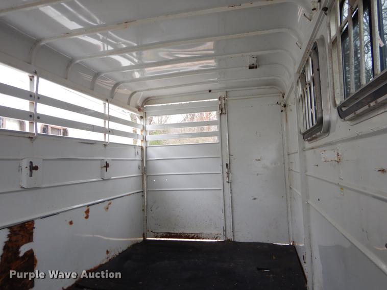 image for item EZ9807 2006 Cm Trailers livestock trailer