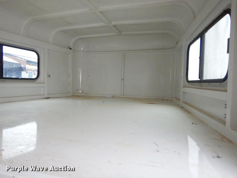 image for item EZ9807 2006 Cm Trailers livestock trailer