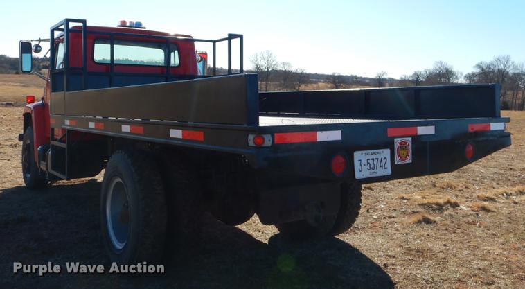 image for item EZ9812 1982 International S1900 fire truck