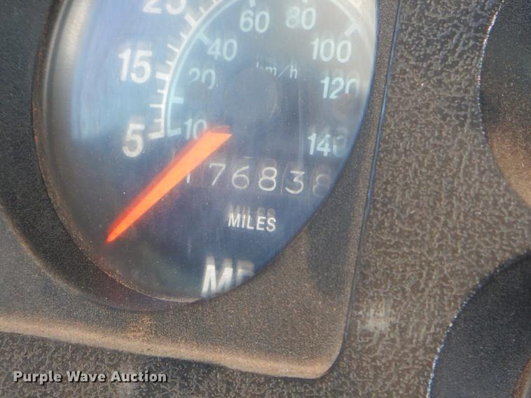 image for item EZ9812 1982 International S1900 fire truck