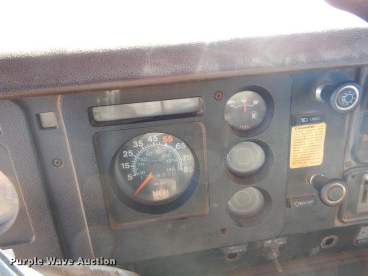 image for item EZ9812 1982 International S1900 fire truck