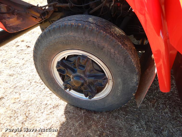 image for item EZ9812 1982 International S1900 fire truck