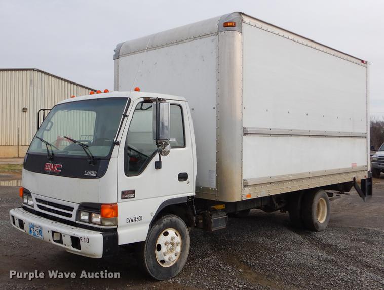 image for item EZ9814 2005 GMC W4500 box truck