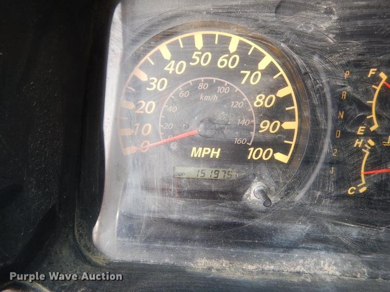 image for item EZ9814 2005 GMC W4500 box truck