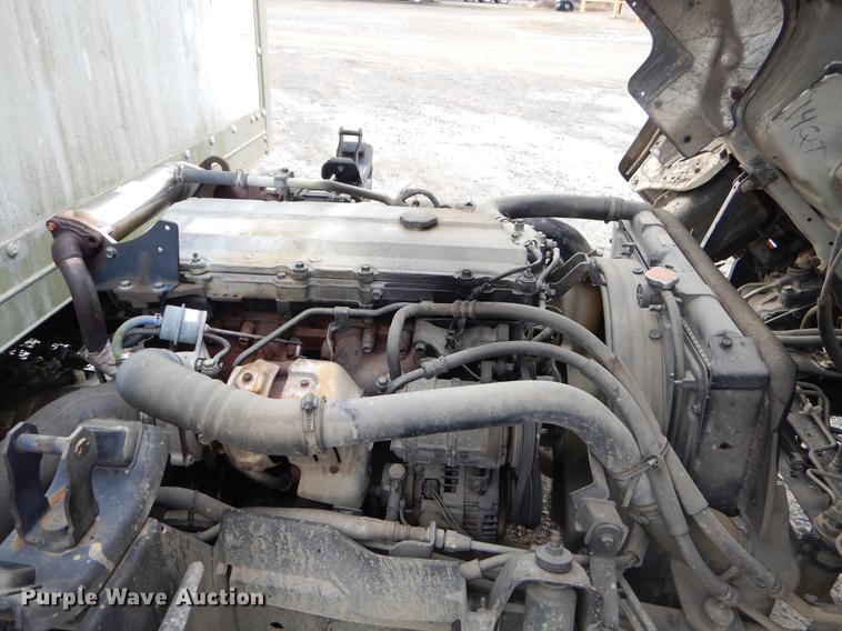 image for item EZ9814 2005 GMC W4500 box truck