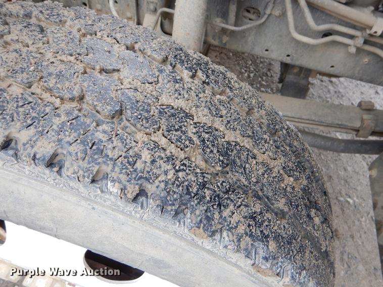 image for item EZ9814 2005 GMC W4500 box truck