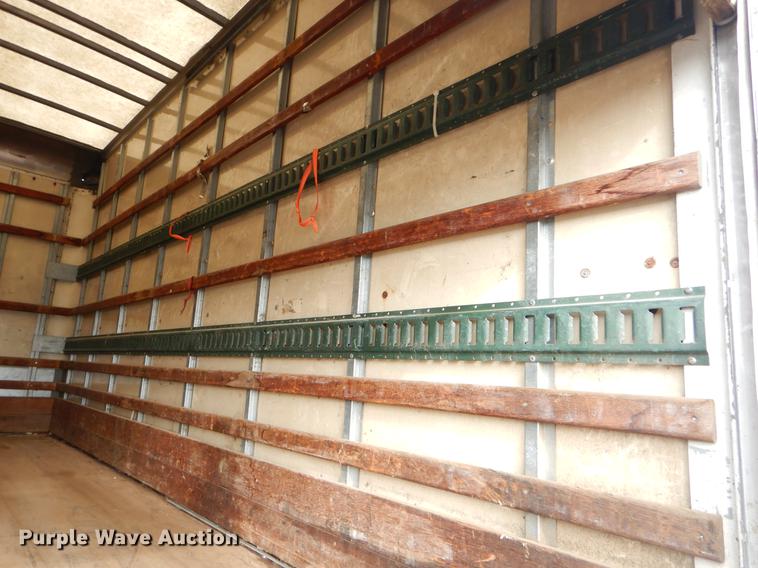 image for item EZ9814 2005 GMC W4500 box truck