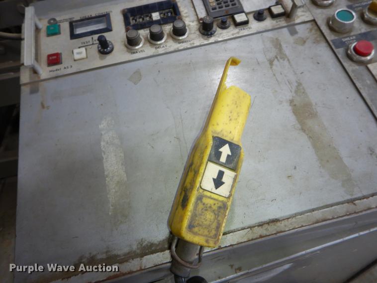 image for item EZ9816 Iowa Precision decoil machine